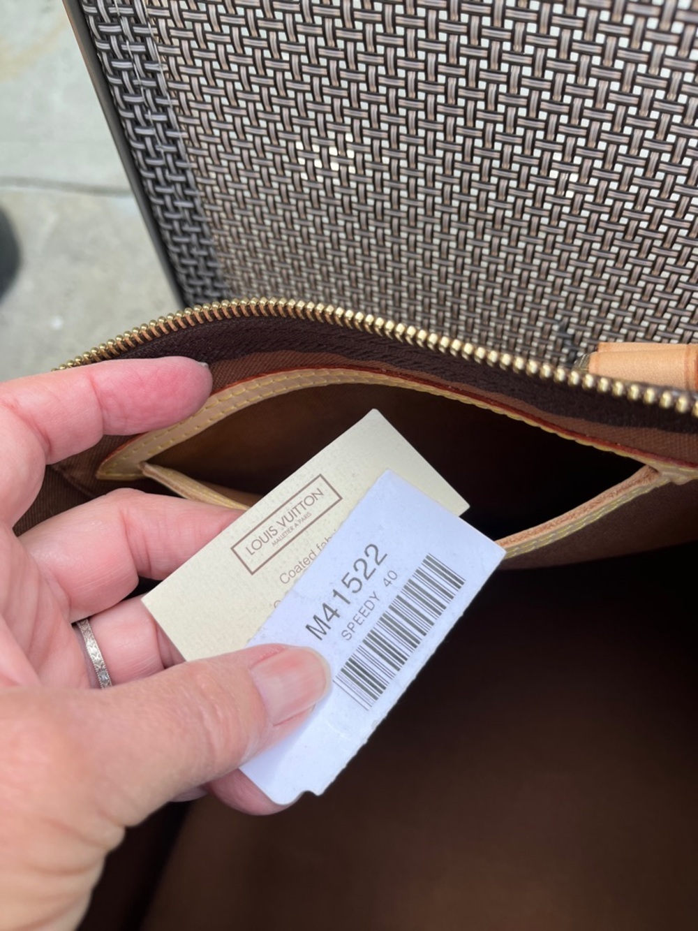 Louis Vuitton 40 CM Brown Monogram Beautiful with Lock - Picture 15 of 17